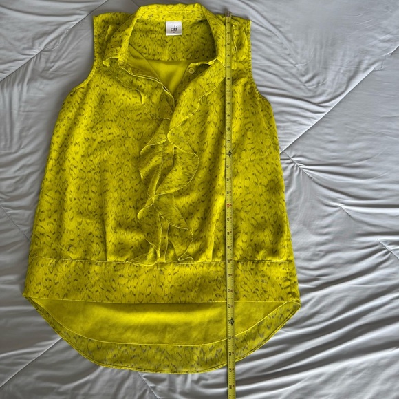 CAbi Yellow Sleeveless Tank Blouse with Ruffle Detail Collar and Buttons - Picture 3 of 8